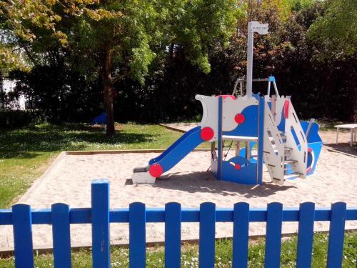 Camping Au Petit Port De L'houmeau