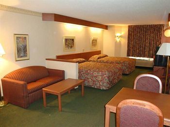 Hotel Syracuse Inn And Suites