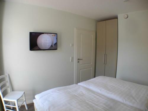 Apartamento Strandvilla Baabe 18 - Strandgefl�ster