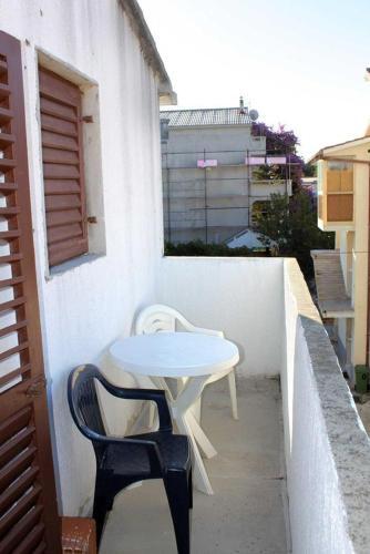 Apartments With A Parking Space Novalja, Pag - 9350