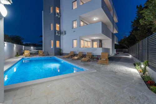 Apartamento Villa Star 5 A Centrally Located Ap. With A Pool