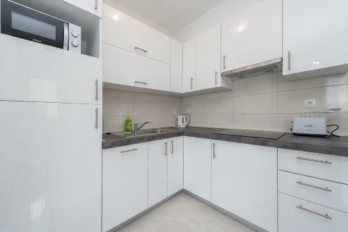 Apartamento Villa Star 4 A Centrally Located Ap. With A Pool