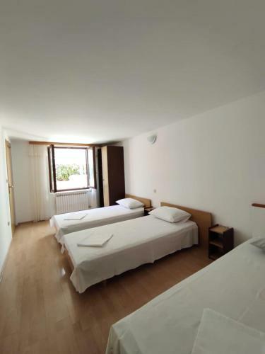 Apartments 4 You