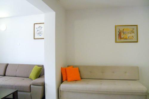 Lada Apartmani