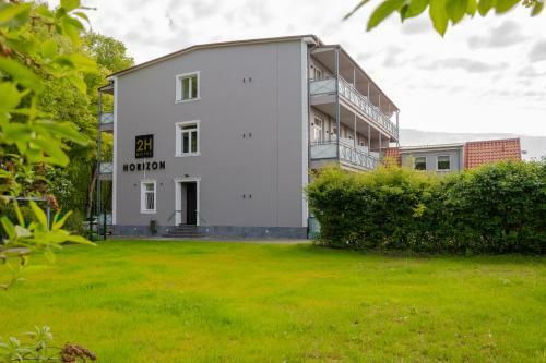2h Horizon Hotel