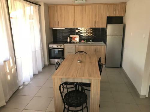Apartamento Theodora Villas Flogita Beach