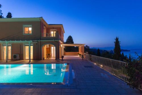 Villa Larisa