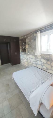 Amnesea Stone House