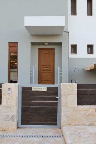 Sunny Villa By The Beach Gournes