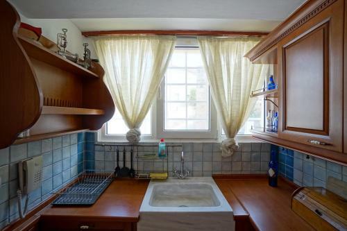 Seafarer's Suite