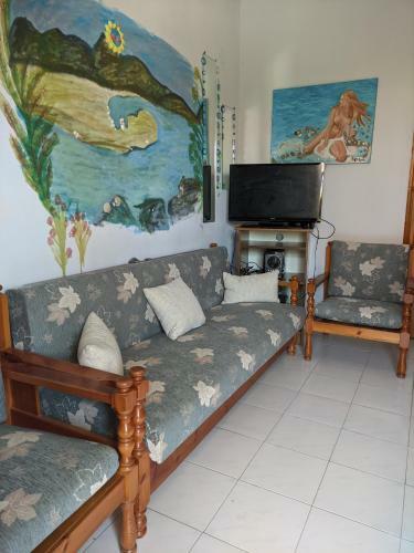 Haideftou's Apartment