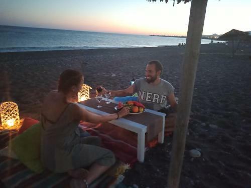 Hatzidakis Beach Retreat