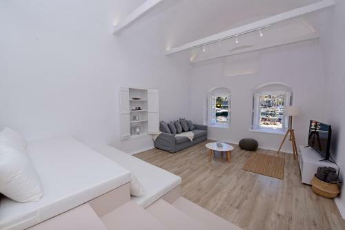 Villa Hydra Hospitality Port Apartment