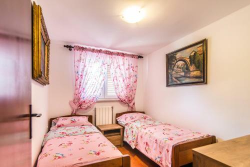 Apartmani Marina Pore?
