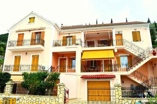 Korona Apartments