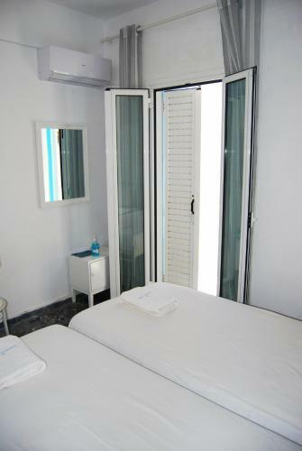 Hostal Grandma Vasiliki Rooms To Let