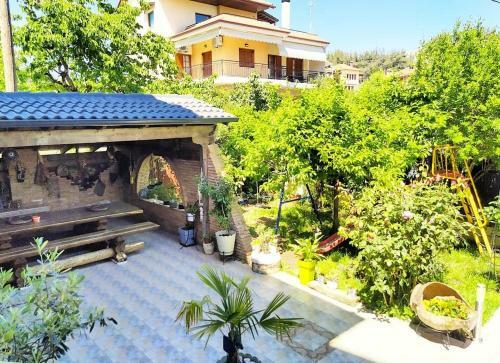 Alexandras Cozy Apartment Ioannina