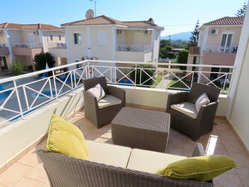 Phoebes Place 2 Bedroom Villa In Kalamaki