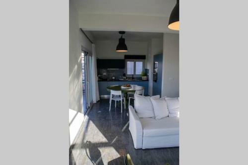 Apartamento Istron Avra