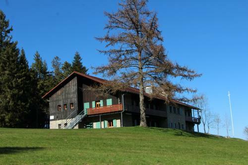 Hostal Gasthof Schwarzwaldtanne