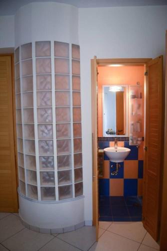 Apartamento Bright Luxury Apt Beach & City Center