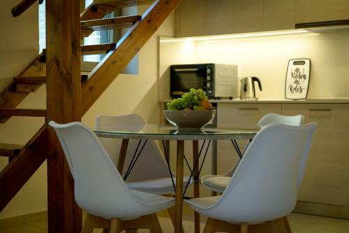 Apartamento Uni Island City Center Suites