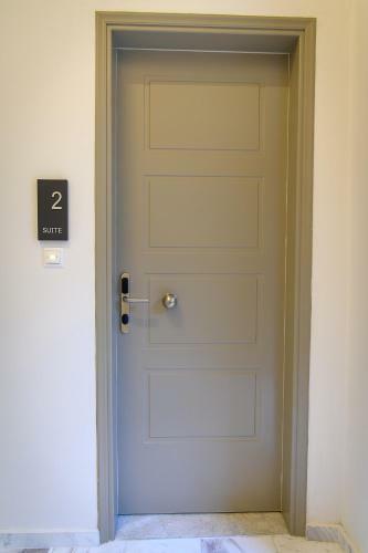 Apartamento Uni Island City Center Suites