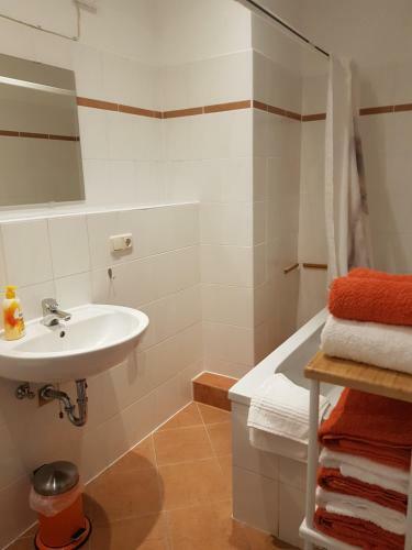 Apartamento Wohnung In Direkter Innenstadtlage