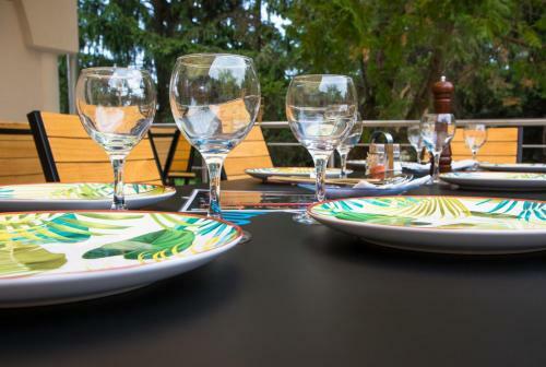 Bed & Breakfast Sungarden Vend�gh�z, �tterem, B�r