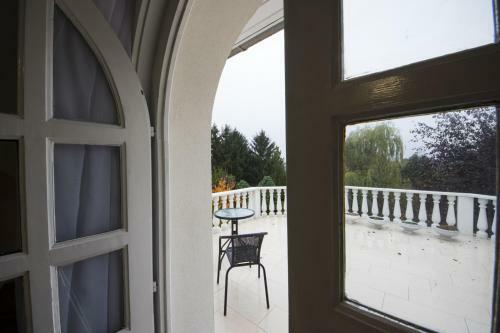 Bed & Breakfast Sungarden Vend�gh�z, �tterem, B�r