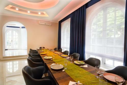 Bed & Breakfast Sungarden Vend�gh�z, �tterem, B�r
