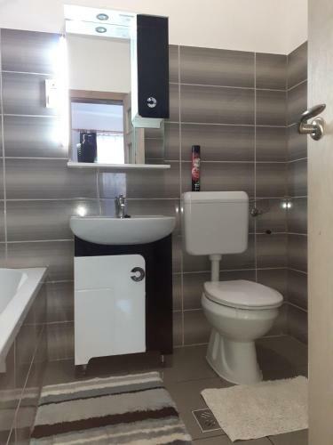 O�zis Apartman