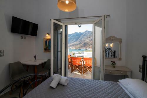 Hotel Kamarado Studios