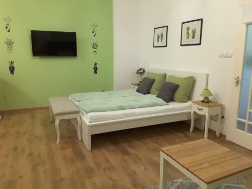 Hostal Eurovelo6 Stop