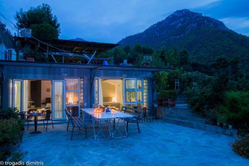 Apartamento Magical View Studios Asproneri, Kamena Vourla