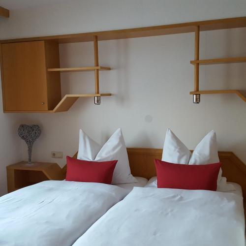 Apartamento Appartements G�stehaus Monika