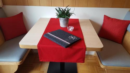 Apartamento Appartements G�stehaus Monika