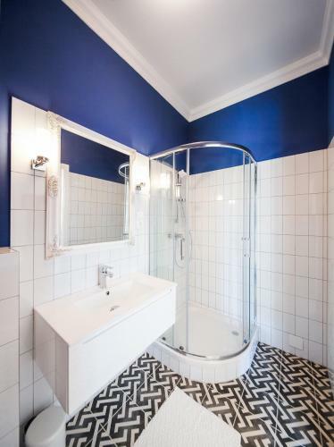 Zach�r Apartman