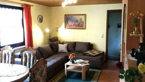 Apartamento Ferienhaus Und Ferienwohnung B�ttner