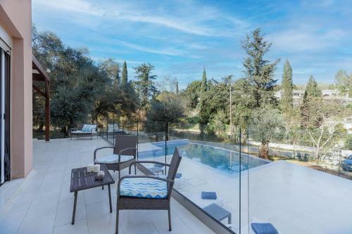 Villa Breeze & Villa Coco By Konnect, Avlaki Beach