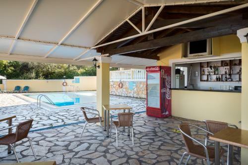 Apollon Apartments
