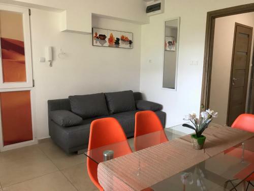 Tisza Gy�ngye Apartmanh�z