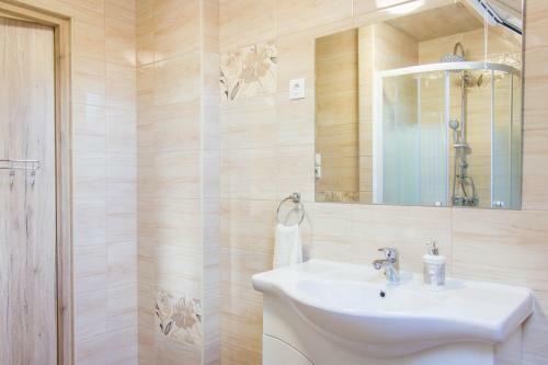 Hostal B�rdi-bene Vend�gh�z