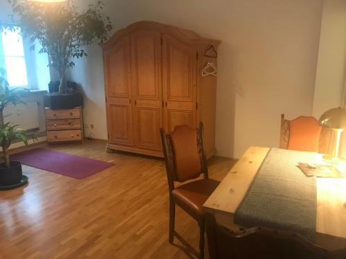 Apartamento Sch�ne Wohnung Im Herzen Der Altstadt