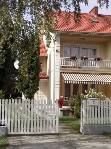 Holiday Home In Siofok/balaton 19732