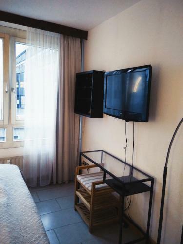 Hostal Sroom 118 And 119 In Center