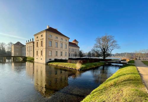 Ferienhaus Mit Bootssteg Am See In Rheinsberg