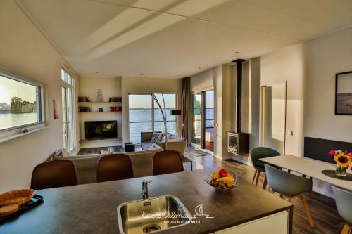 Ostsee Hausboot - Boddenperle Lp5