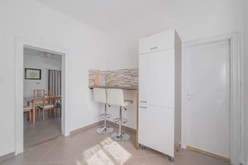 D�zsa Apartman