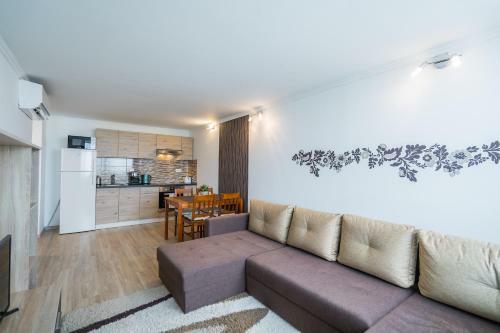 Cadet 505 - Panor�m�s Balaton-parti Apartman